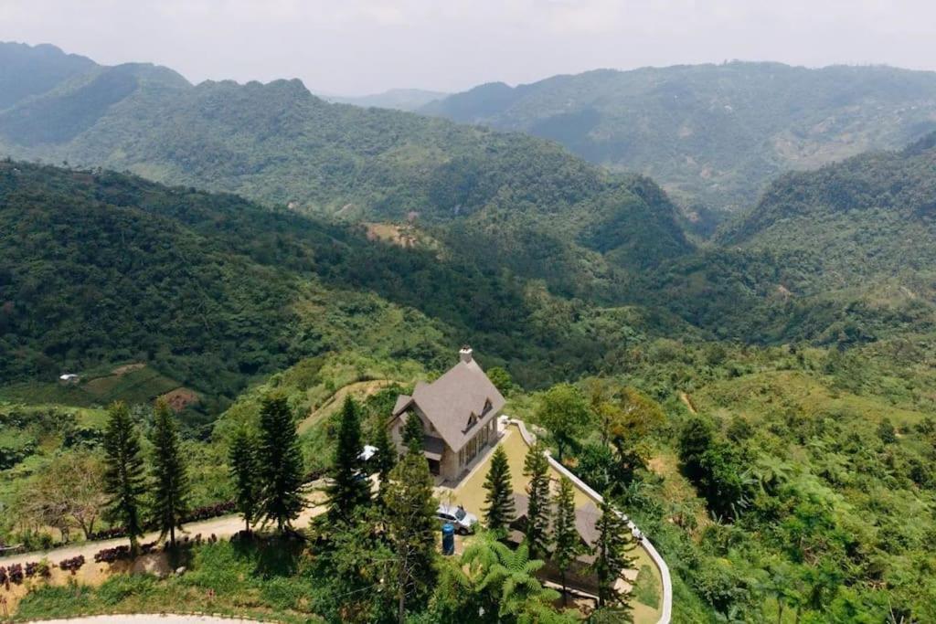 The Old Country Stone House Villa Cebu Dış mekan fotoğraf